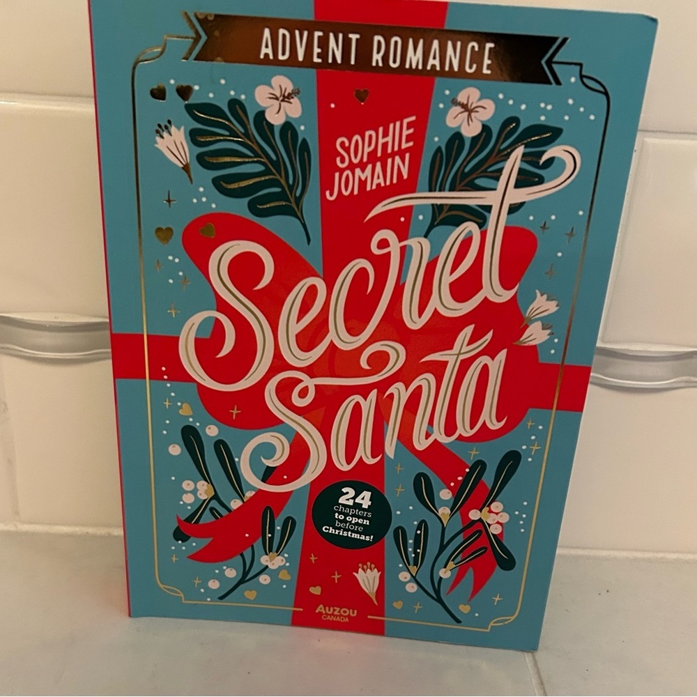 Secret Santa Advent Romance Book. Sophie Jomain. New!
